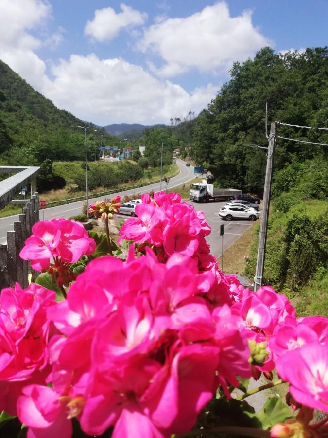 Agriturismo Ghirlanda Norma Rita Villa Carrodano Inferiore ภายนอก รูปภาพ